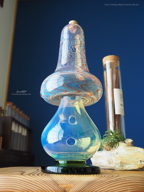 Piccolo-Red ZigZag Stand type｜FOR CORNER