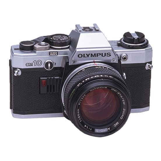 Olympus OM-10 フィルム一眼レフカメラ Tamronレンズ付き OM10：OM二桁