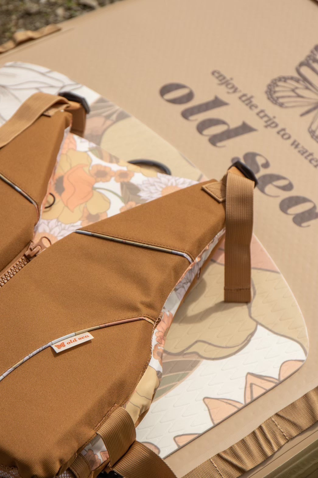 Retro floating device – oldsea