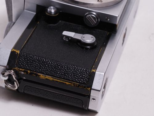 荻窪カメラのさくらや / ニコン F アイレベル ボディ【中古】(B:309)