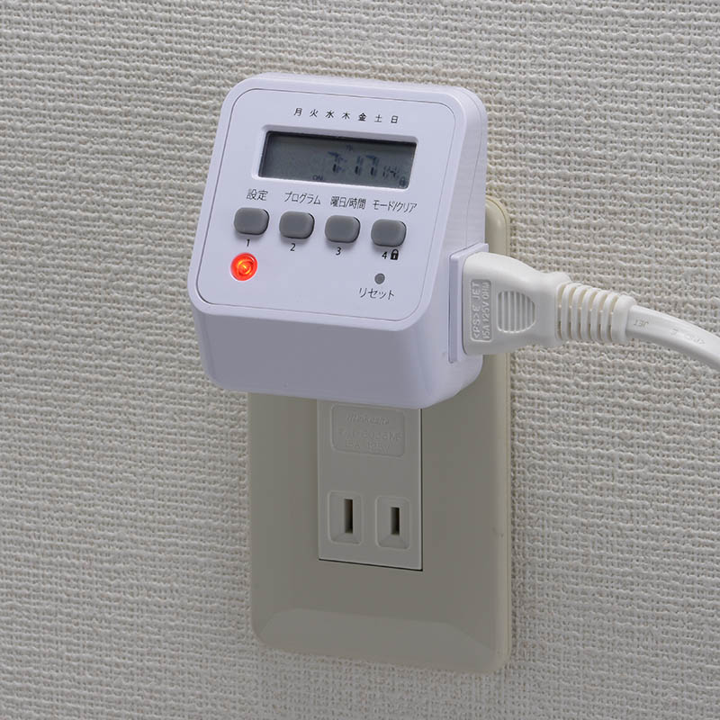 デジタル コンセントタイマー [品番]04-8898｜株式会社オーム電機