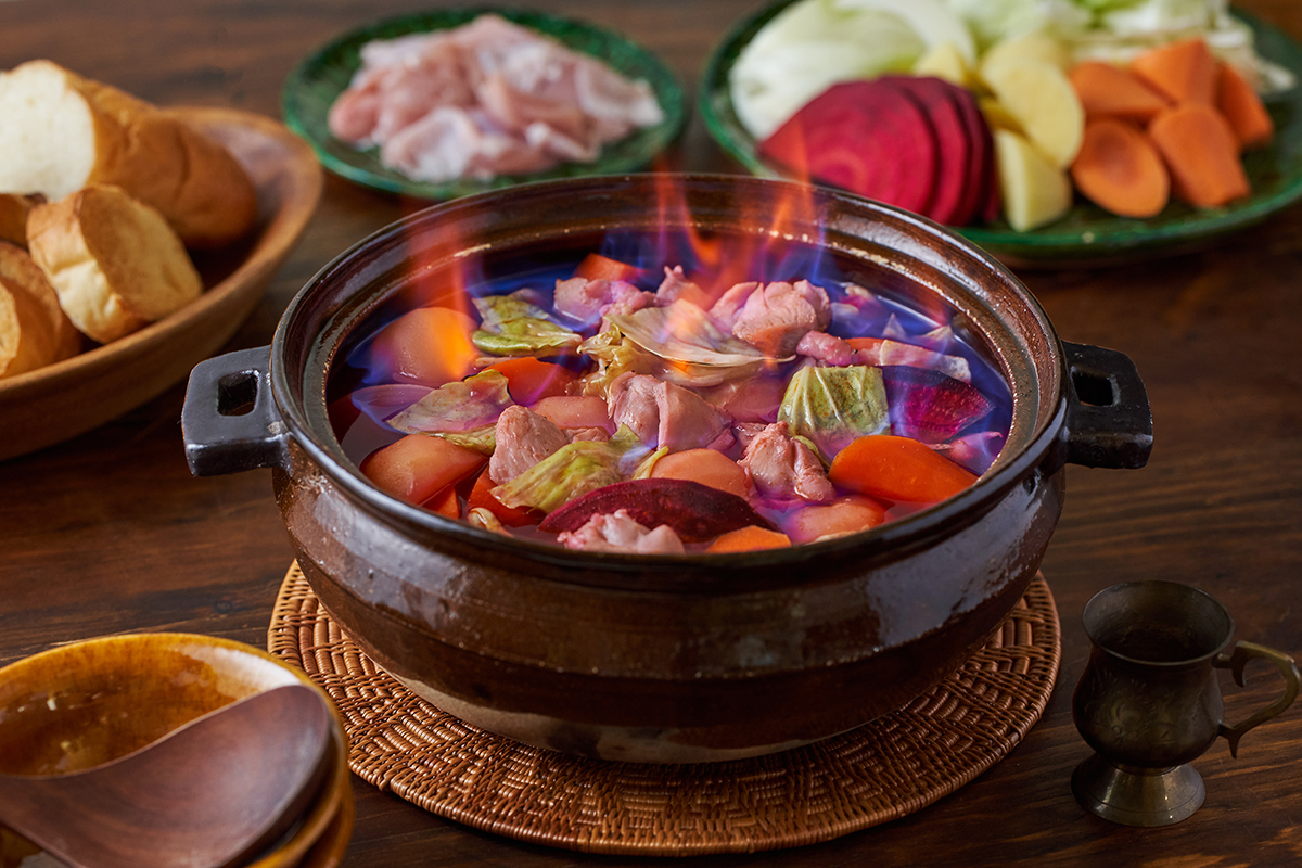 鍋の季節が待ちきれない！ 今年は五感で楽しむエンタメ鍋で家族団らん