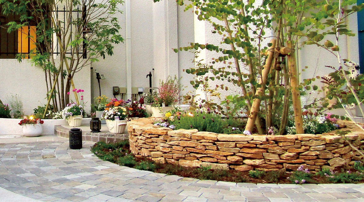 ロゼ・ピエール・ウォーリング｜積む・積石｜自然石などのマテリアル