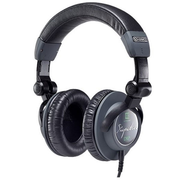 ULTRASONEの上級ヘッドホンSignature DXPをご紹介いたします。