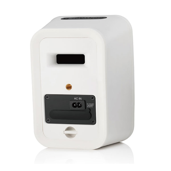 JBLのスピーカー、CONTROL X WIRELESSのご紹介です。