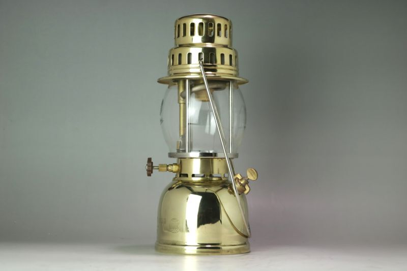 Optimus 930 Brass GOLD kerosene lantern Sweden - 北欧キャンプ