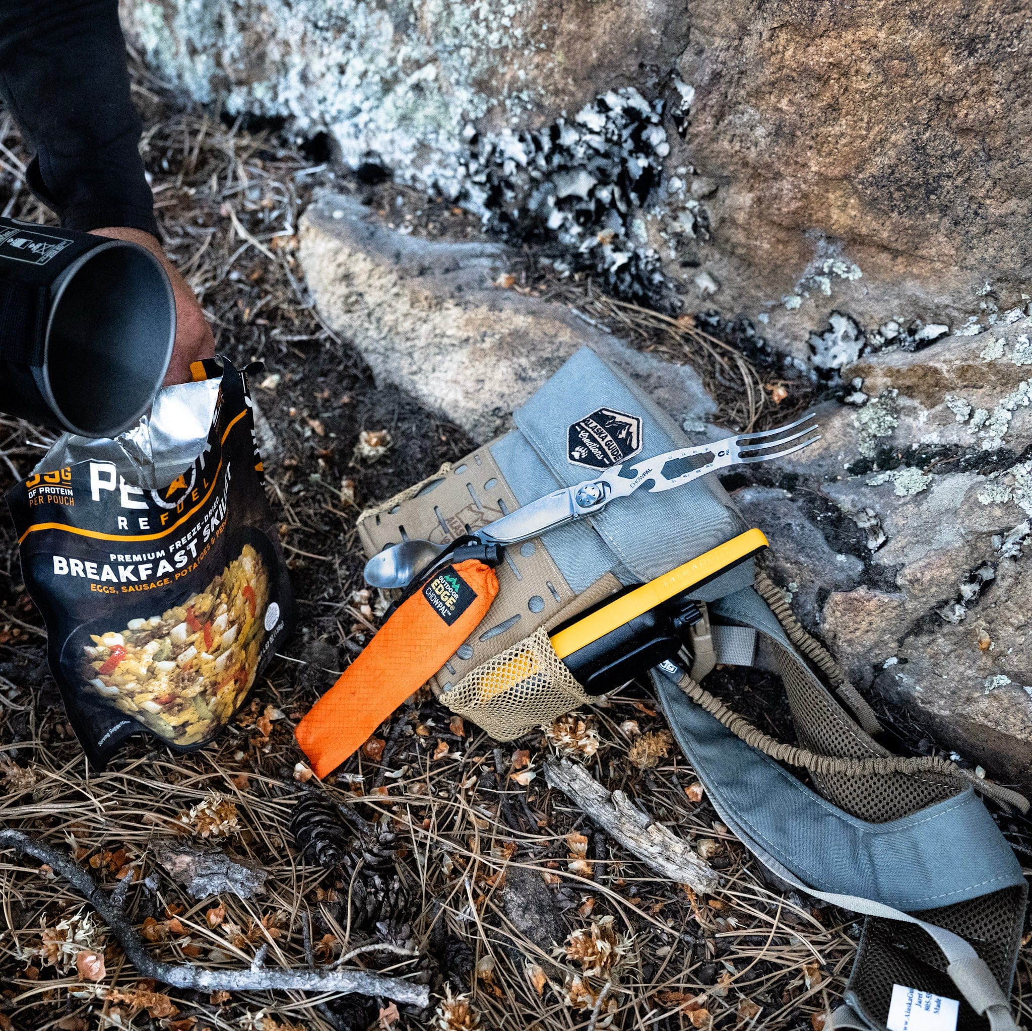 ChowPal™ | Mealtime Mutlitool | Outdoor Edge