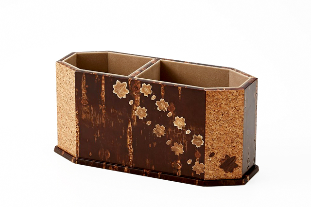 秋田の伝統工芸品「樺細工」製,春秋卓上ラック。桜皮細工,ネット通販