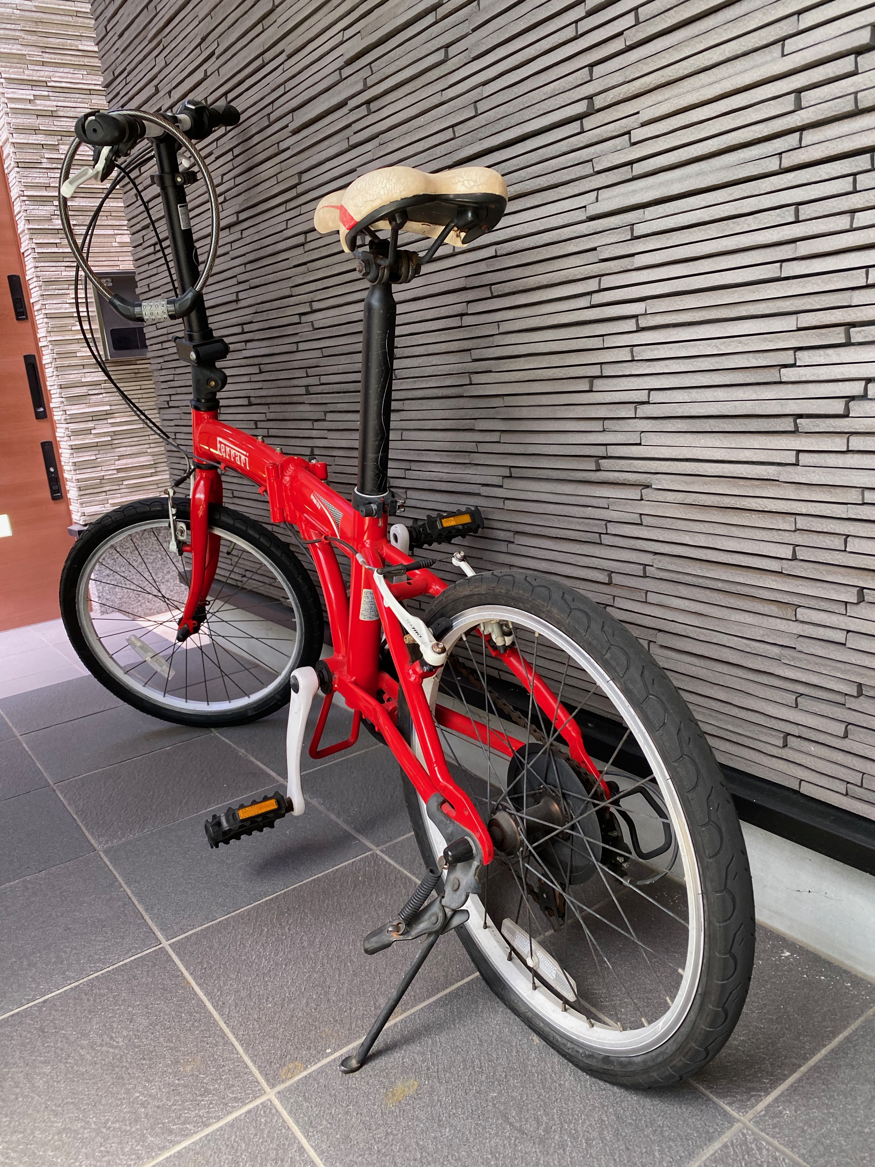 フェラーリ自転車 その後 | 株式会社オレンジナイト 社長の魚住のブログ