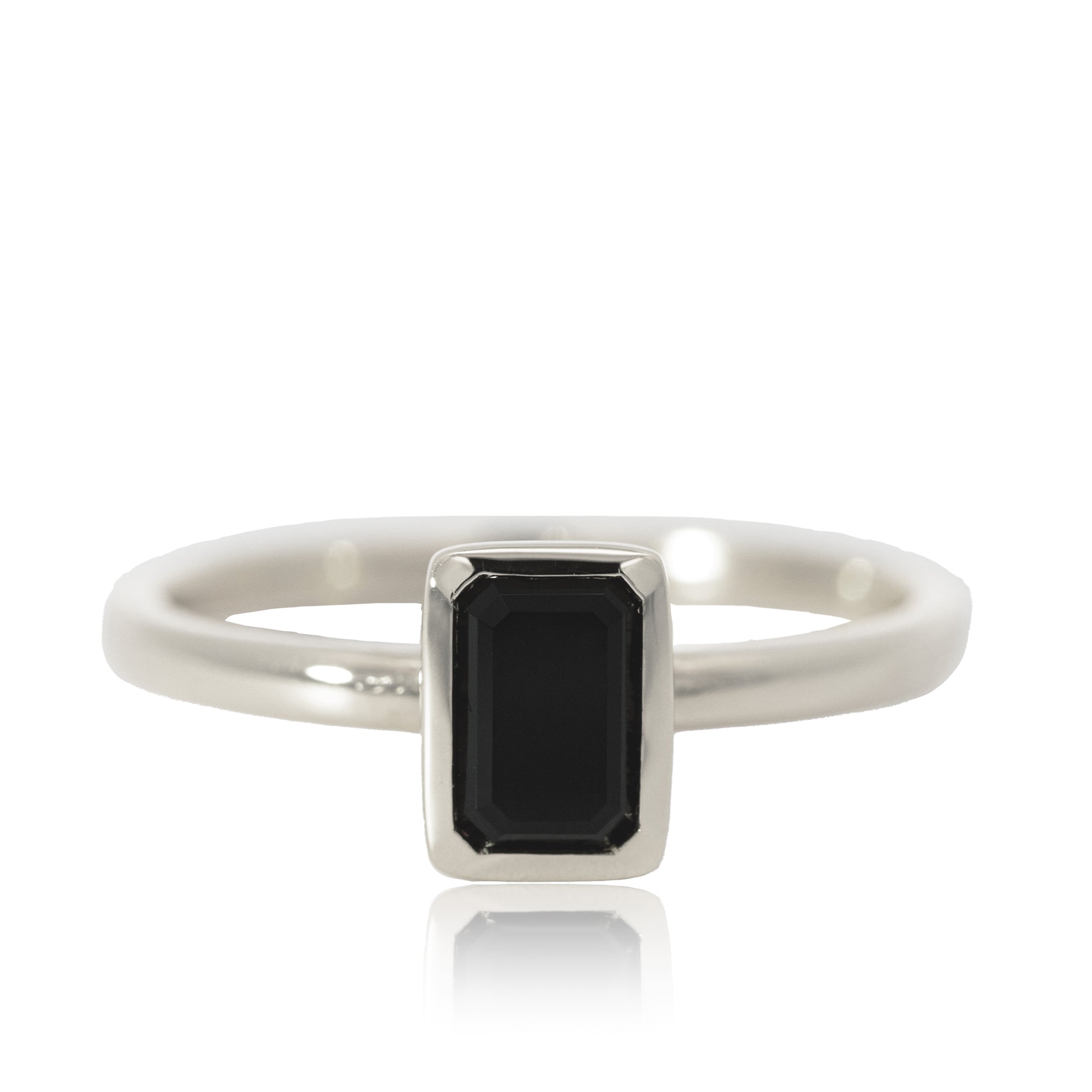 K18/Pt「ブラックオニキス セーラ」リング｜【オレフィーチェ】Orefice