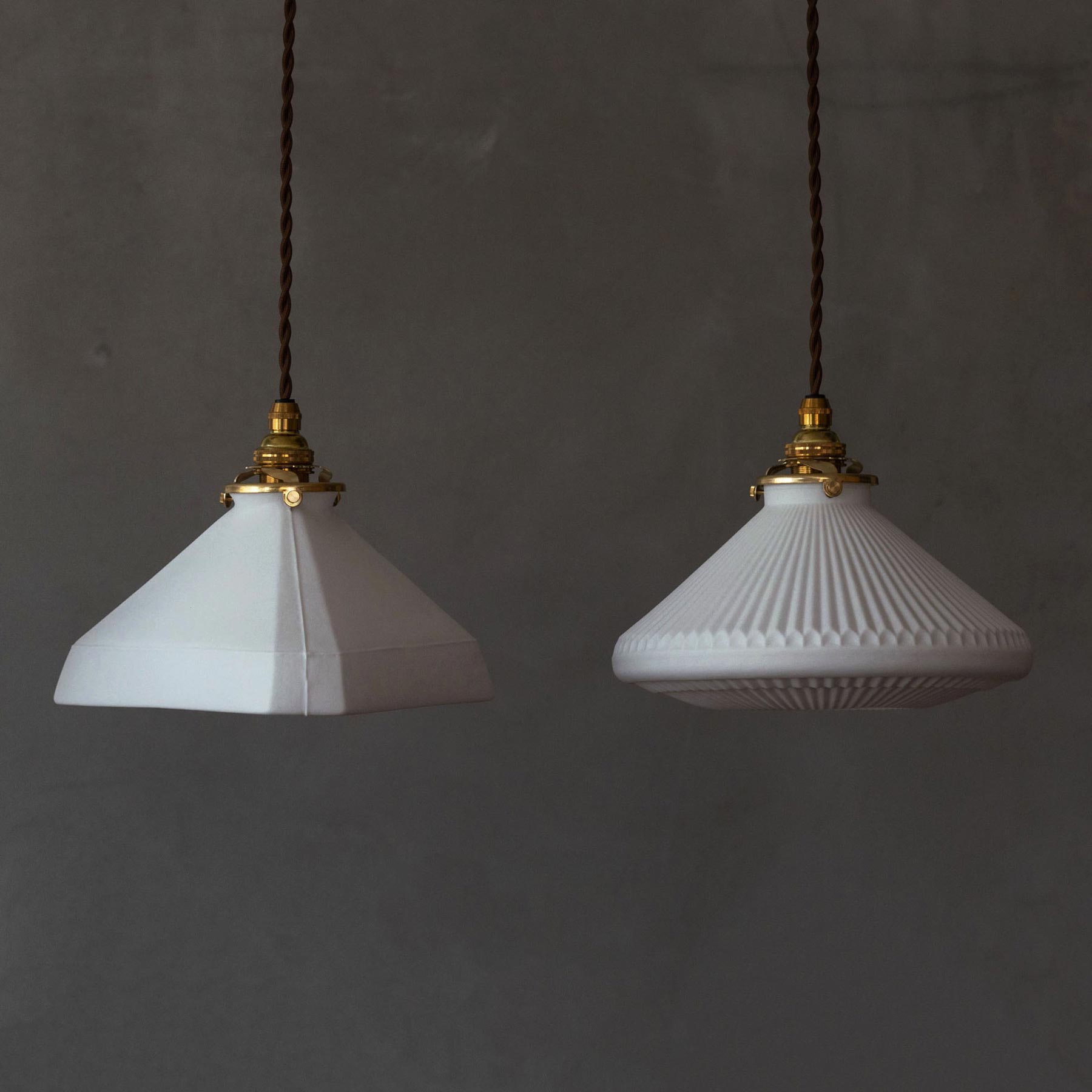 飛松灯器 M・Lサイズ｜ペンダントランプ｜オルネ ド フォイユ公式