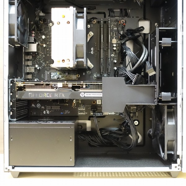 HP ENVY TE02筐体内部レビュー｜HPパソコン比較購入ガイド