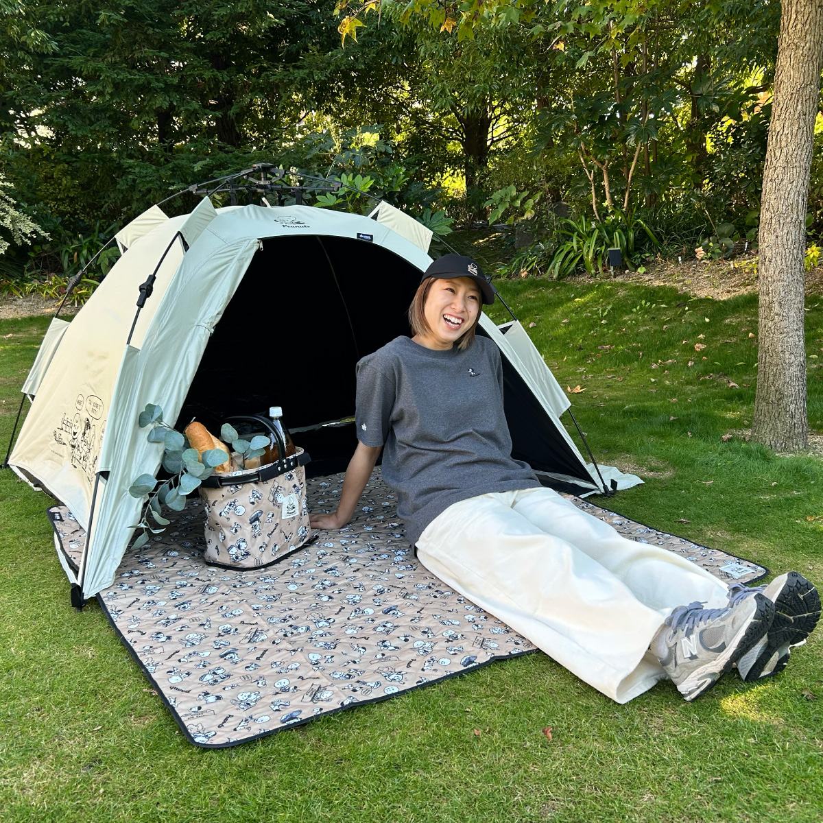 SNOOPY（PEANUTS 75years）ソーラーQ-TOPフルシェード|ギア|日/火