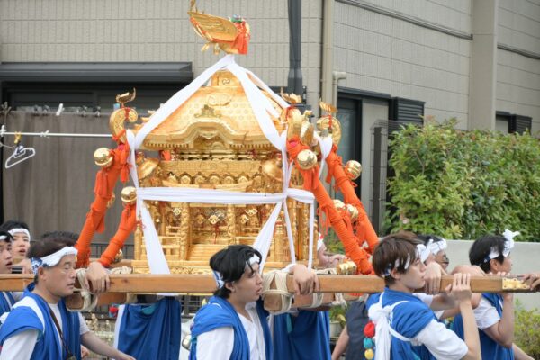 住吉神社の秋季大祭、神輿渡御 | 新着情報 | ロングステージ KOBE 大石