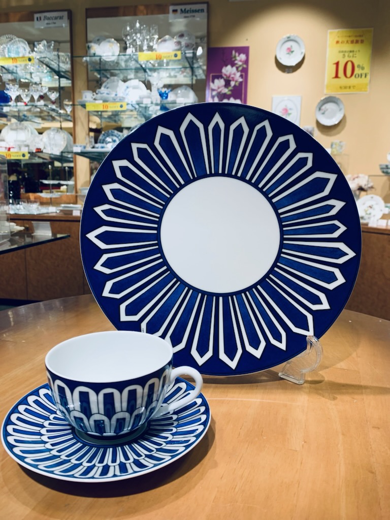 数年ぶりの再入荷！エルメス【ブルーダイユール】 | OFFICIAL BLOG