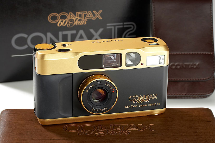 Contax T2 Gold '60 Years' | AI_11_15895