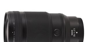 Tokina AF 20-35 mm f/3.5-4.5 II - LensTip.com