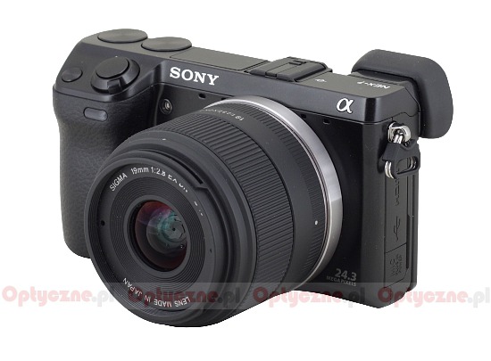 Sigma 19 mm f/2.8 EX DN review - Introduction - LensTip.com