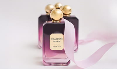 Moisturizing with a Cream - Valmont