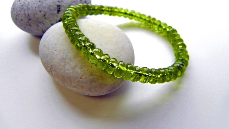 8月の誕生石！眺めているだけで心が癒されるハワイアン・ダイヤモンド