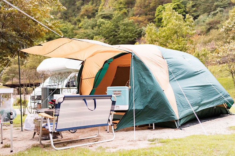 キャンプ道具をコールマン一式で揃えたベテランキャンパー | キャンプ
