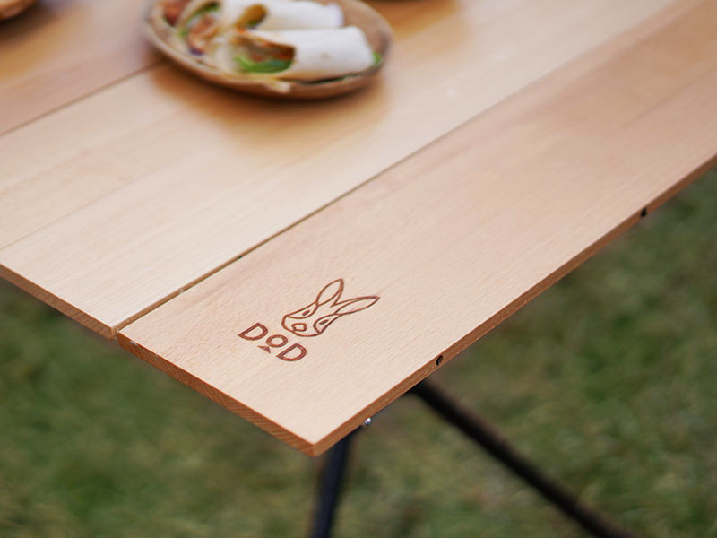 DODの「ジミニーテーブル」地味にいい！オシャレな天板のお手頃サイズ