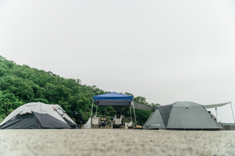 遮光性の高いCOREのブラックアウトテントで快適にキャンプ