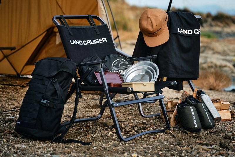 ゼインアーツの“初コラボ”はランクル！特別仕様のチェアは、高機能で