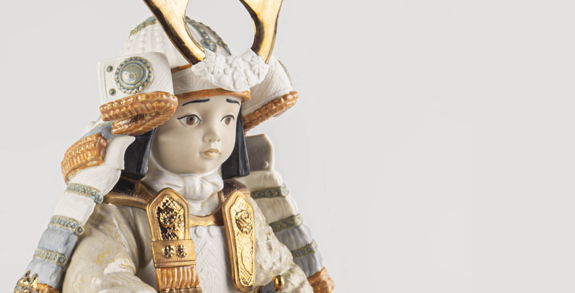 リヤドロ公式オンライン | ラグジュアリーポーセリンアートブランド