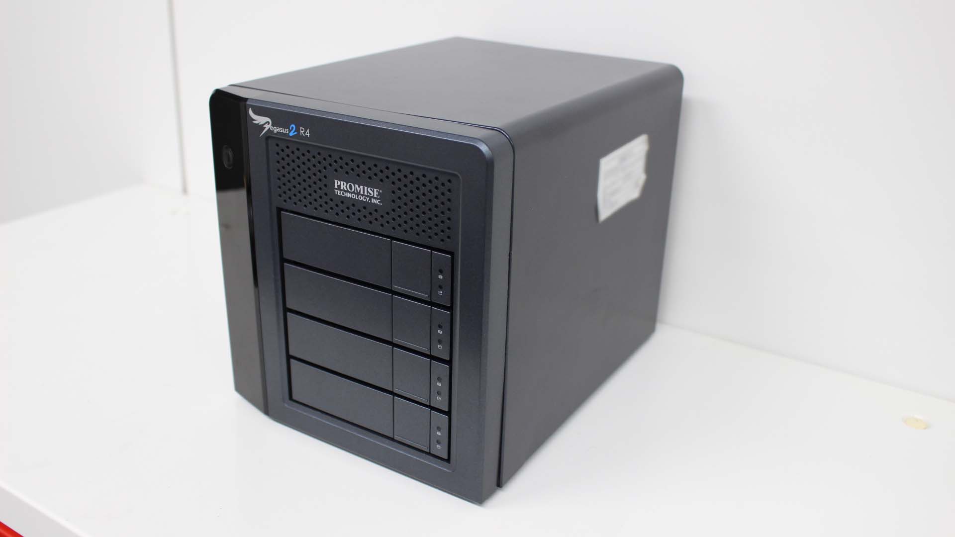 Promise Pegasus2 R4 (プロミス ペガサス)の復旧に成功