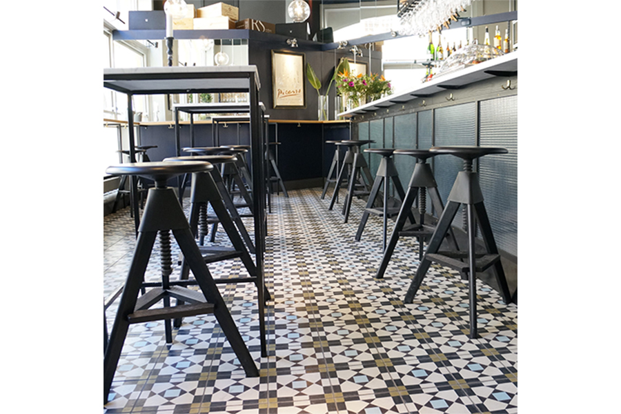 MAGIS (マジス) Tom & Jerry (トム＆ジェリー) 回転昇降式スツール