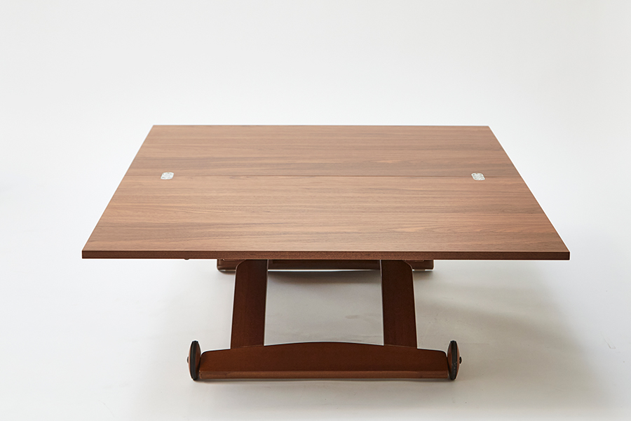 カリガリス コヌビア マスコッティ 伸長・昇降式テーブル