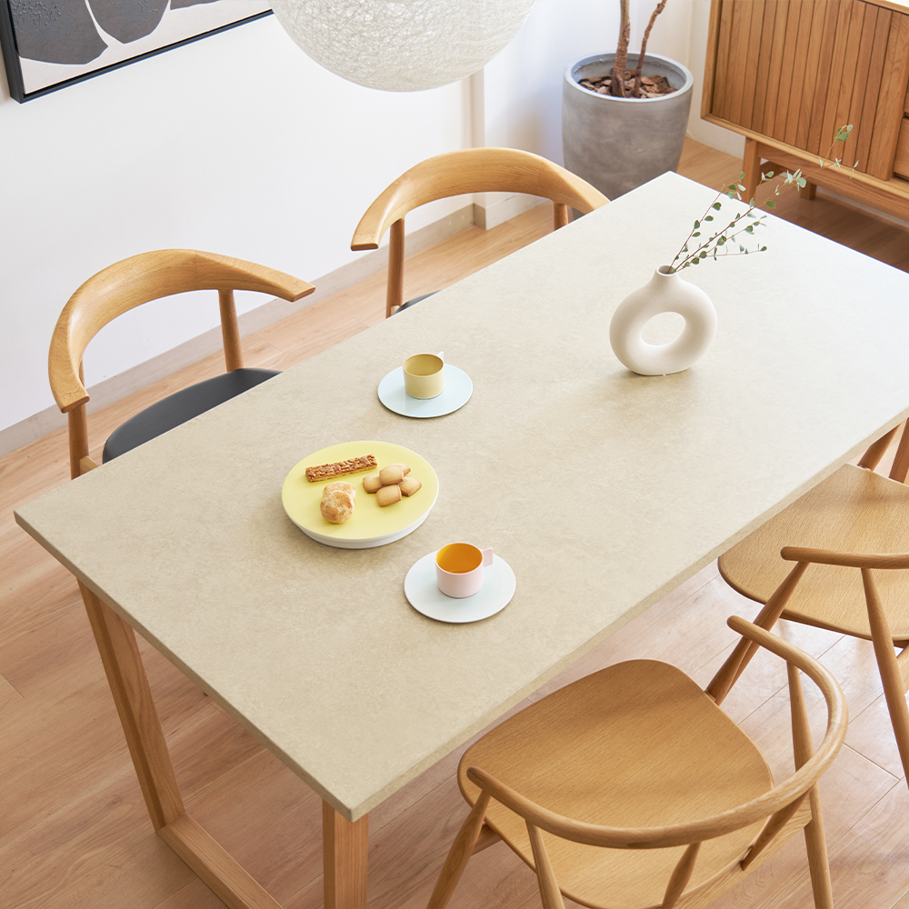 アクルテック ダイニングテーブル（横幅160 x 奥行85 cm