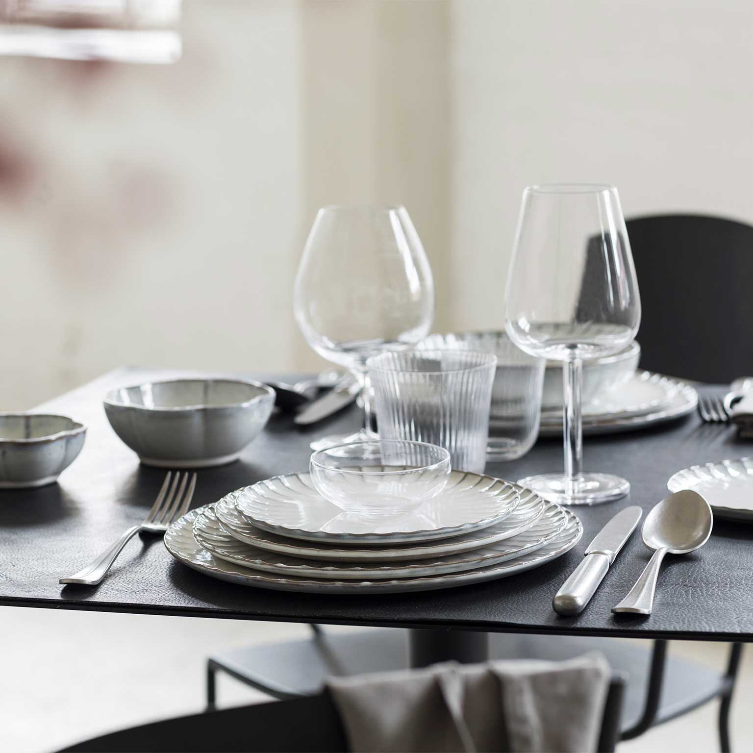 SERAX（セラックス）Surface カトラリー | LIVING MOTIF｜家具