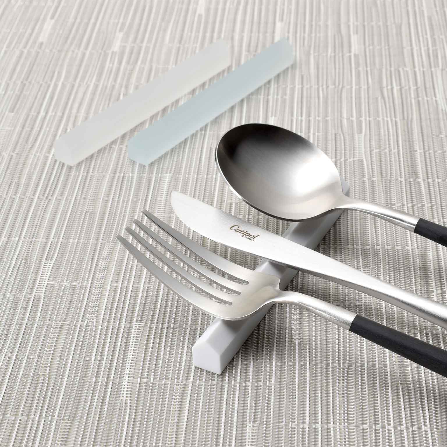 AIR FRAME（エアフレーム）LONG HOUSE カトラリーレスト | LIVING