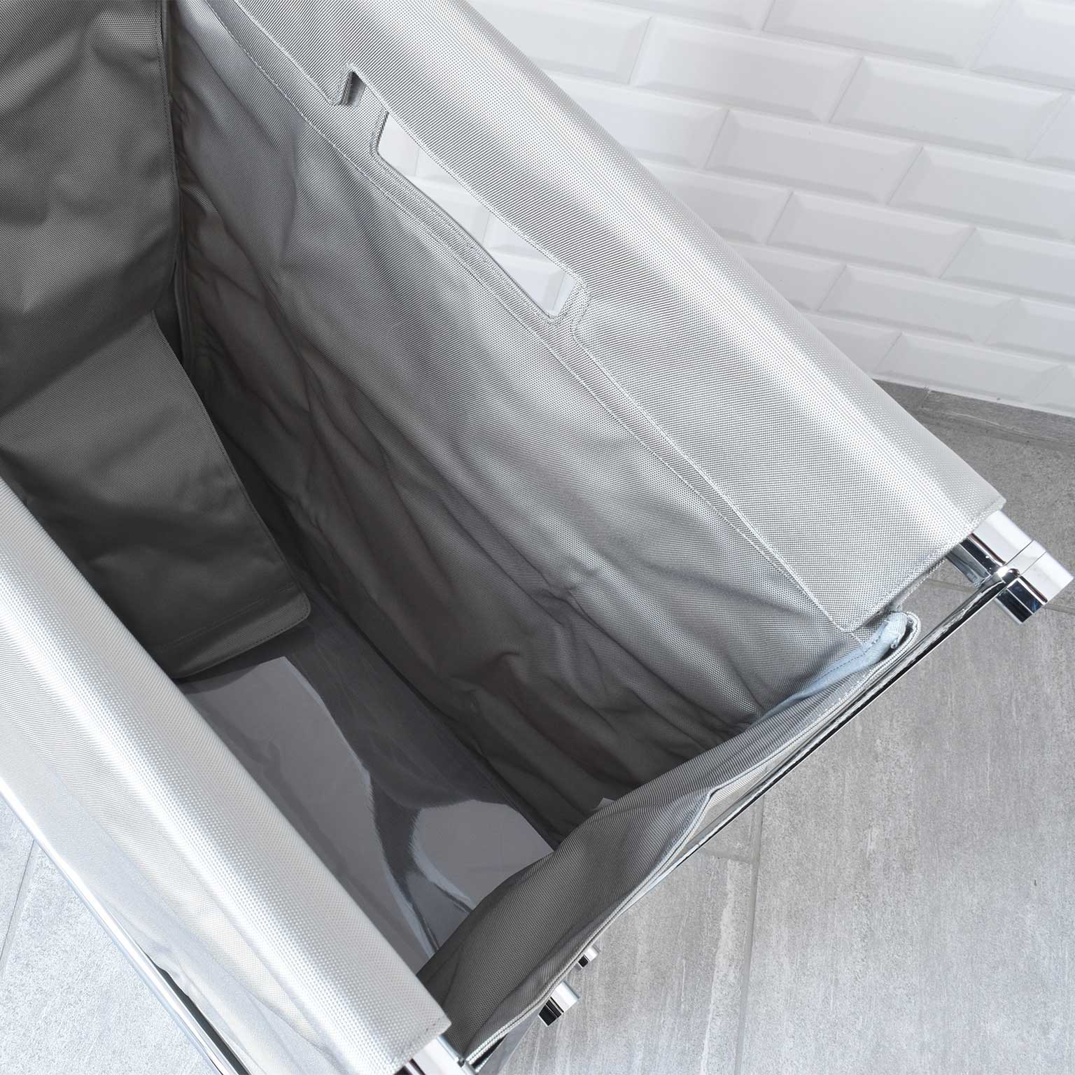 DECOR WALTHER（デコワルター）CROSS ランドリーバスケット | LIVING