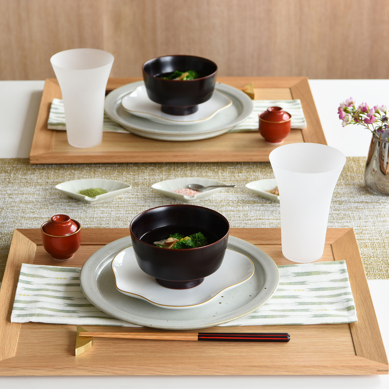 KUSAMA トレー ナラ | LIVING MOTIF｜家具・インテリアセレクトショップ