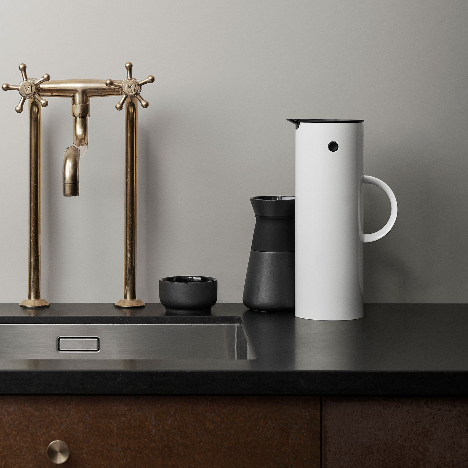 stelton（ステルトン）バキュームジャグ 1L | LIVING MOTIF｜家具