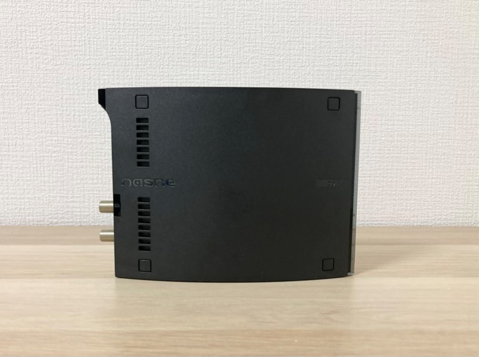 バッファロー版nasne(NS-N100)レビュー｜新旧比較と今もなおおすすめな
