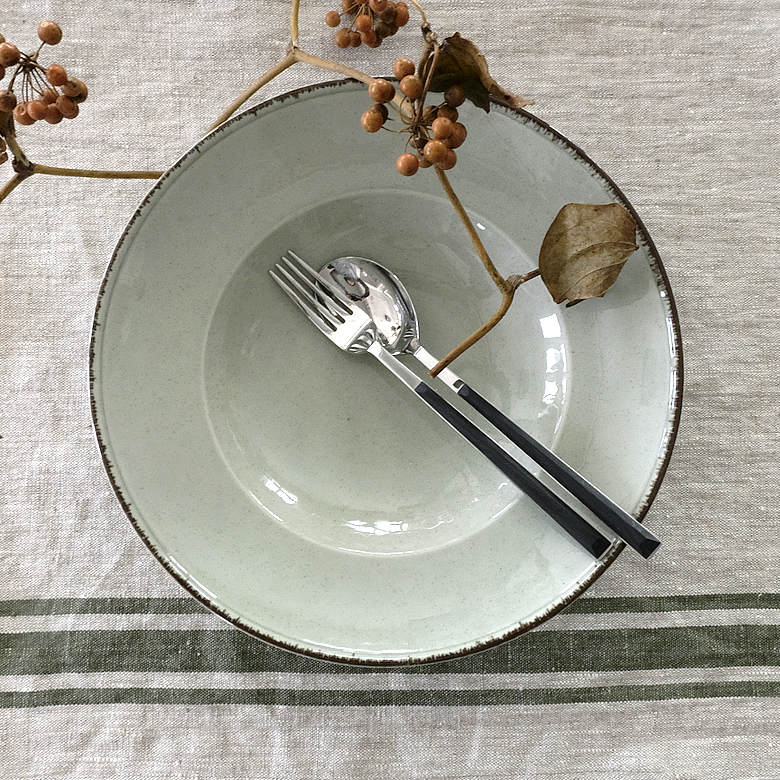 リトアニア リネン で作った ランチョンマット プレースマット