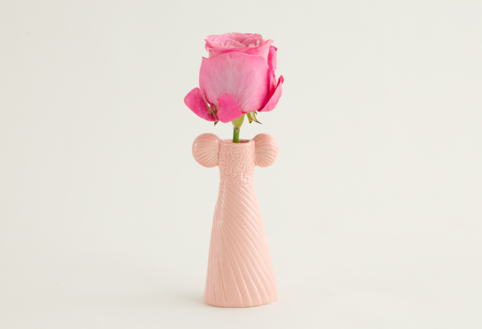 お年頃の三姉妹「ドレスシスターズ」 | NEWS | LISA LARSON