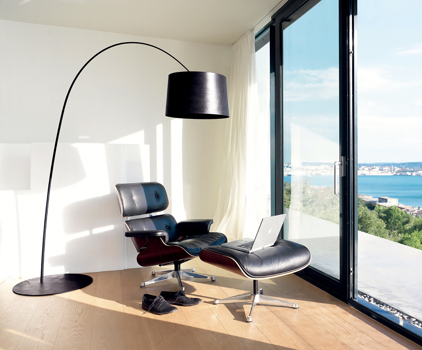 FOSCARINI Twiggy floor（フォスカリーニ ツィギー）｜イタリア