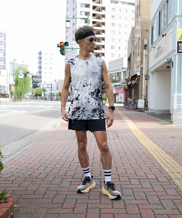 三津家着 &MOSS アンドモス ノースリーブ Tシャツ ユニセックス 2