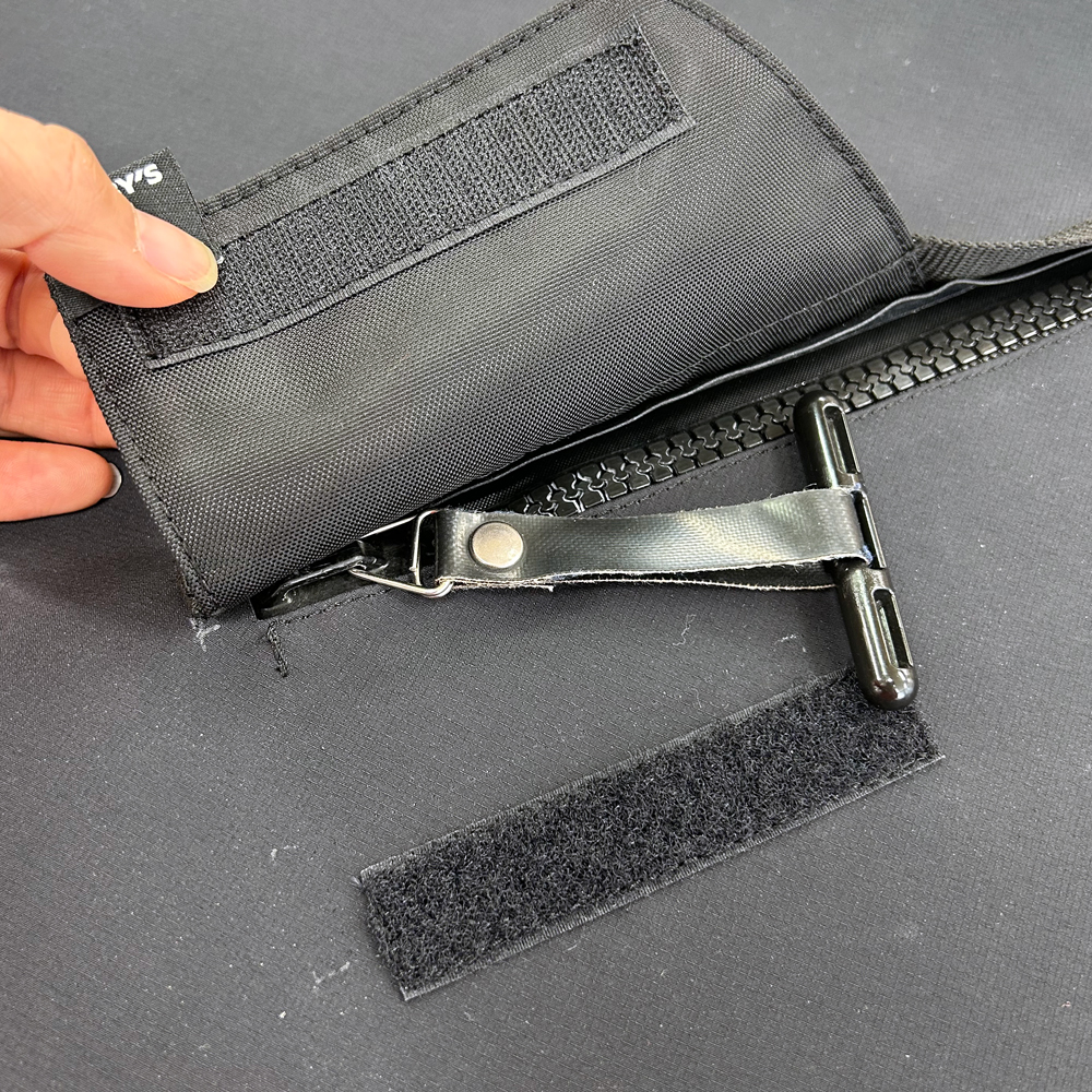 TECH SHELL PRIME – MOBBY'S（モビーズ）