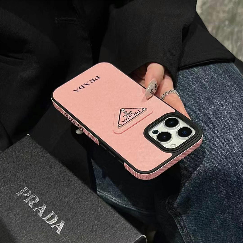スマホケース プラダ サフィアーノレザー prada iphone16 ケース