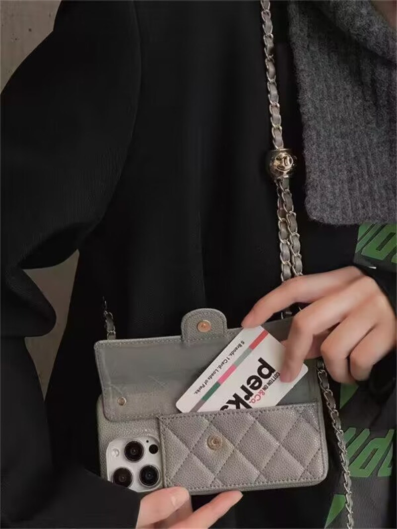 chanel スマホ ショルダー シャネル アイフォン17/17proケース