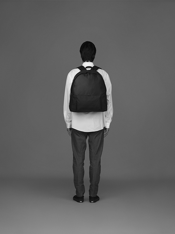 everyoneの、everyoneによる、everyoneのためのMONOLITH | MONOLITH