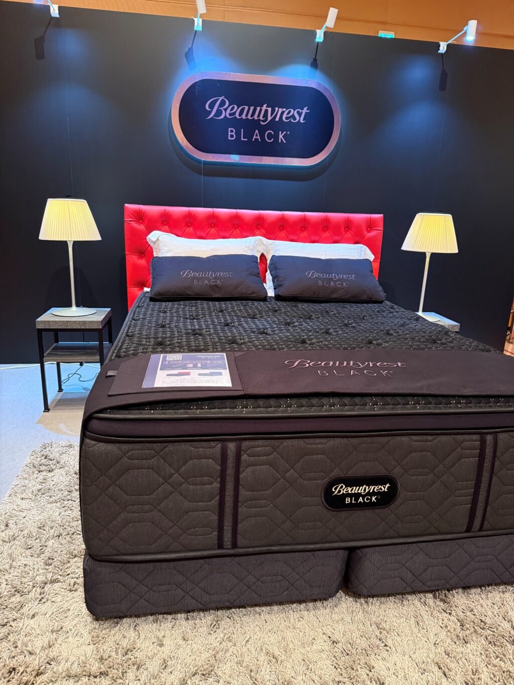 新登場シモンズBeautyrest BLACK♪ - メザメ（Me THE Me）名古屋大須の