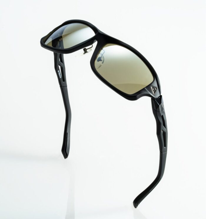 モデル紹介】Zeque by ZEAL – STEALTH | メガネプラザ スタッフブログ