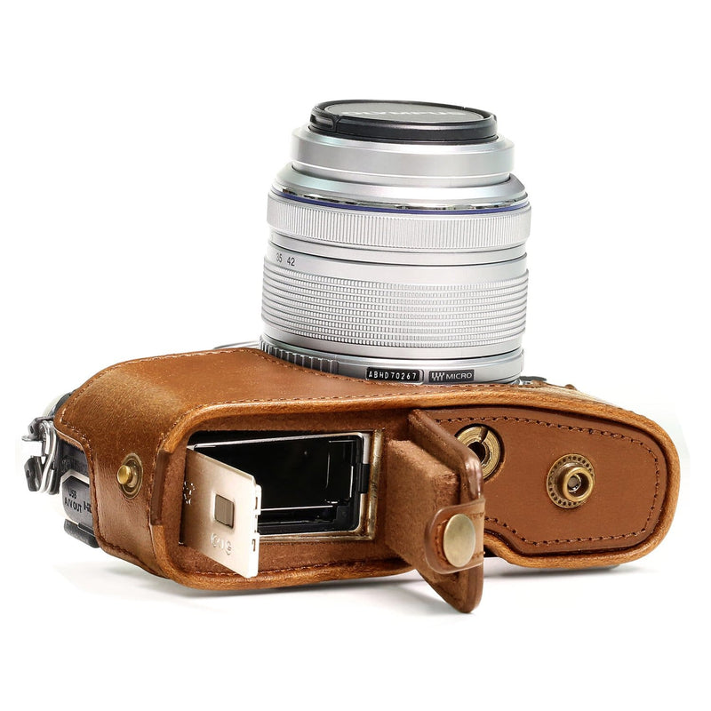 MegaGear Olympus PEN E-PL8 Ever Ready Leather Camera Case and